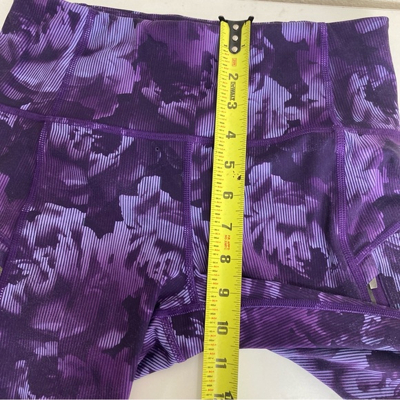 Athleta Rainier Printed Tight Legging Purple Floral Pants L Size SP - Picture 12 of 14